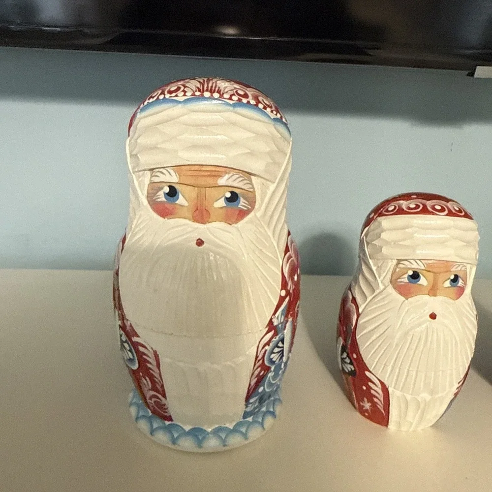 Vtg 5 Pc Russian Nesting Doll Set Hand Carved Santa Signed‎ Ceprueb Tiocao 6